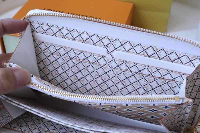 Louis Vuitton Wallets